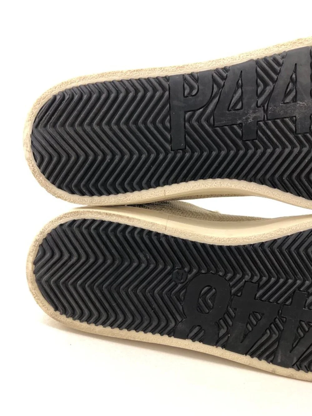 P448 John Prisma Sneakers EUR 39